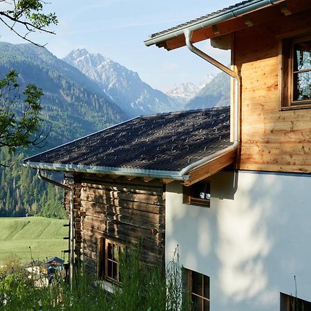 Voss Haus- Ferienwohnung Freiraum Sankt Lorenzen im Lesachtal エクステリア 写真